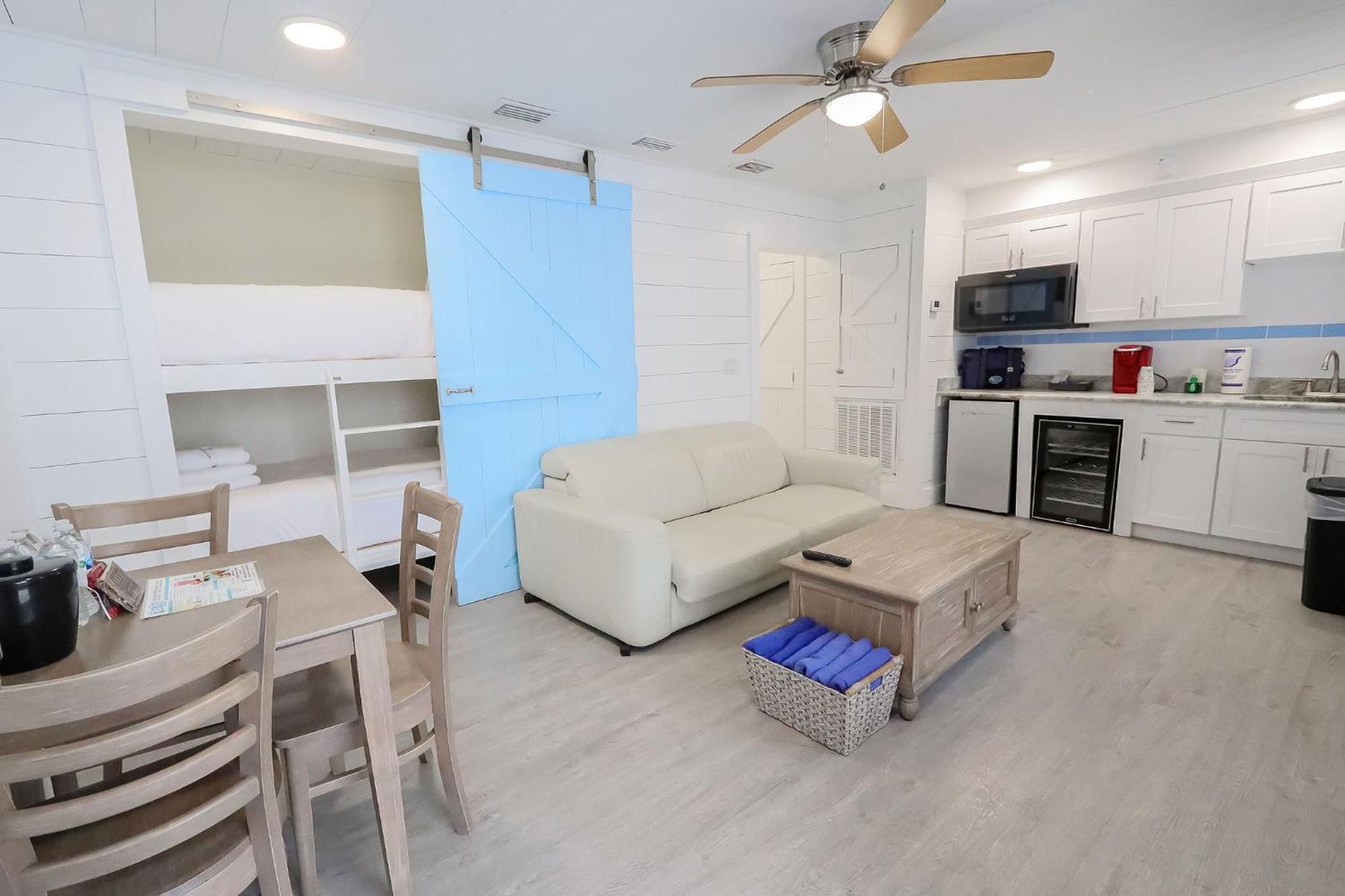 Siesta Key Beach Resort And Suites Sarasota Exteriör bild