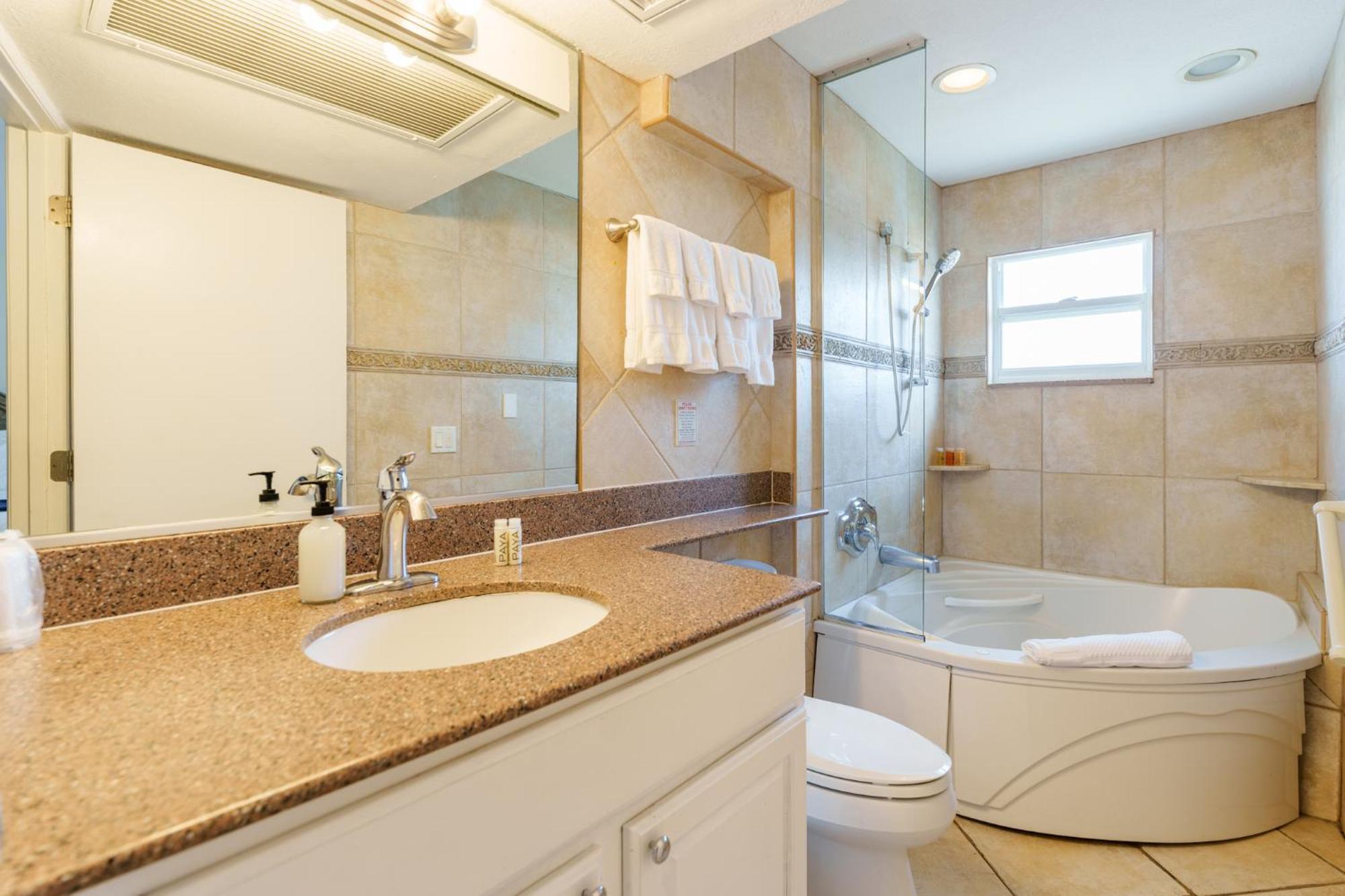 Siesta Key Beach Resort And Suites Sarasota Exteriör bild