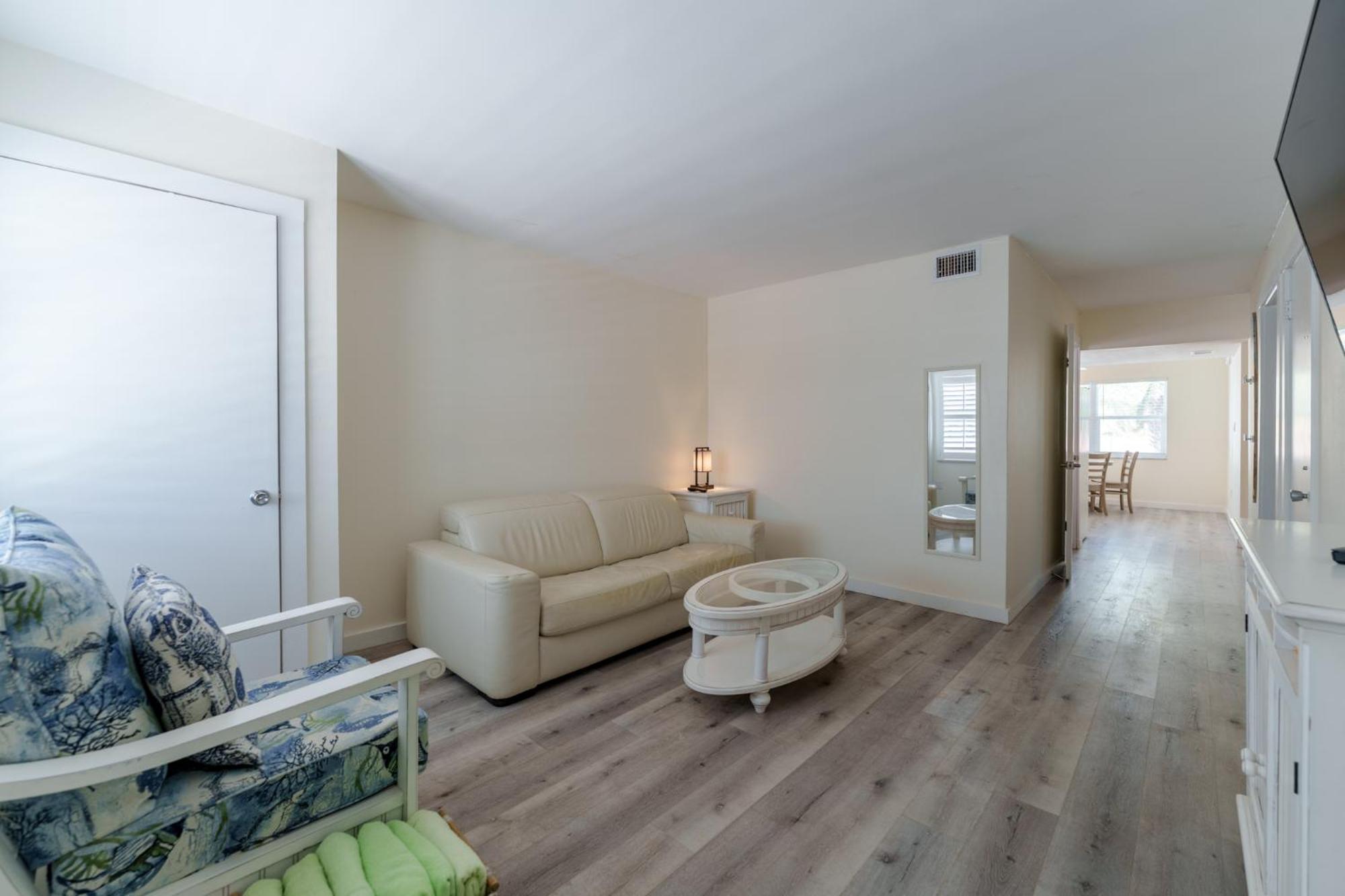Siesta Key Beach Resort And Suites Sarasota Exteriör bild