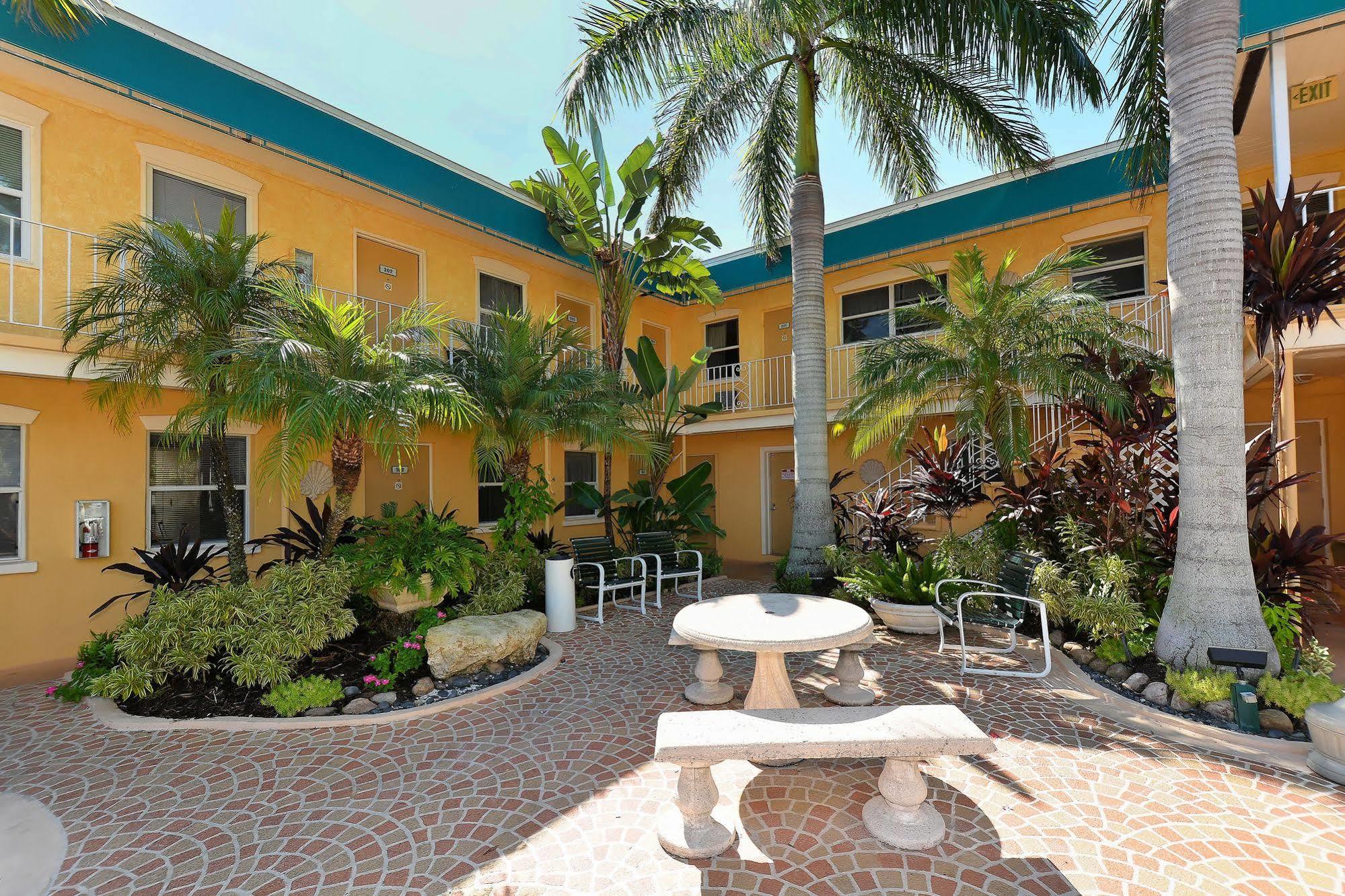 Siesta Key Beach Resort And Suites Sarasota Exteriör bild